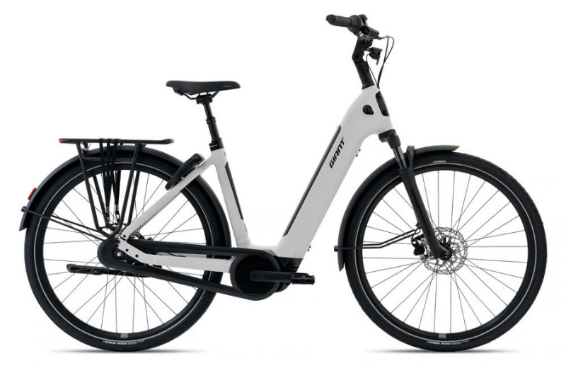 Giant NewTour E+2 LST
